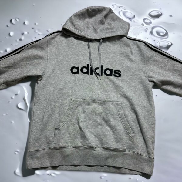 Photo recto sweat Adidas oversize gris