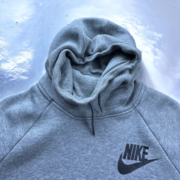 Sweat à capuche col rouler Nike - Taille L – Image 3